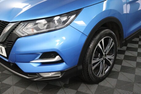 Nissan Qashqai DIG-T N-CONNECTA 31