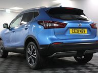 Nissan Qashqai DIG-T N-CONNECTA 22