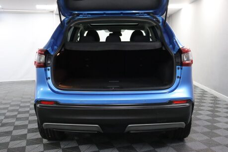 Nissan Qashqai DIG-T N-CONNECTA 14