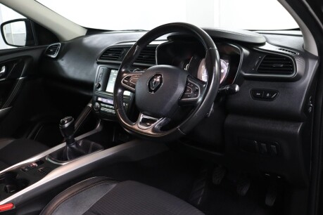 Renault Kadjar SIGNATURE NAV TCE 3