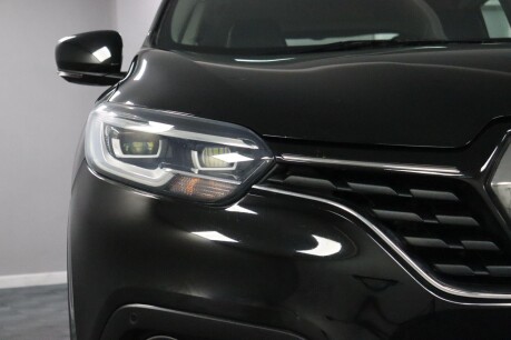 Renault Kadjar SIGNATURE NAV TCE 25