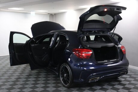 Mercedes-Benz A Class A 160 AMG LINE 21