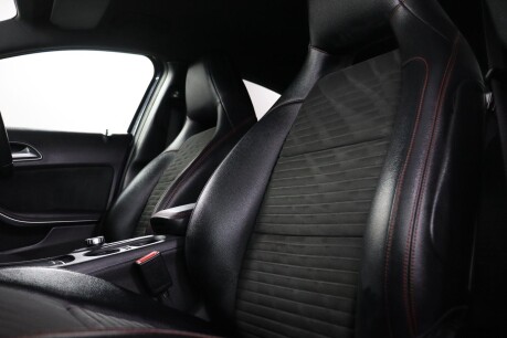 Mercedes-Benz A Class A 160 AMG LINE 35