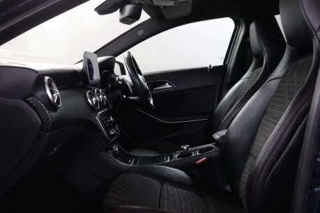 Mercedes-Benz A Class A 160 AMG LINE 41