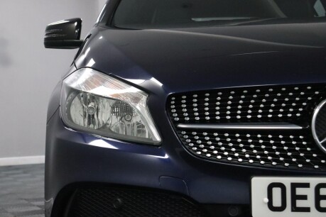 Mercedes-Benz A Class A 160 AMG LINE 25