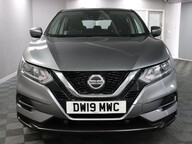 Nissan Qashqai DIG-T VISIA 2