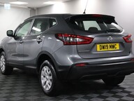 Nissan Qashqai DIG-T VISIA 10