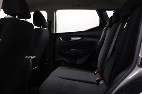 Nissan Qashqai DIG-T VISIA 39