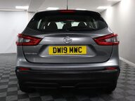 Nissan Qashqai DIG-T VISIA 4