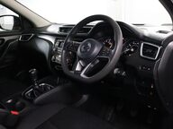 Nissan Qashqai DIG-T VISIA 5