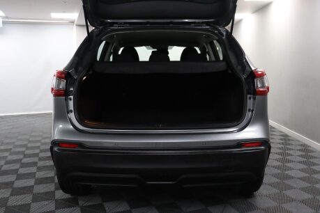 Nissan Qashqai DIG-T VISIA 15