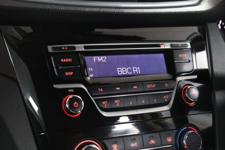 Nissan Qashqai DIG-T VISIA 38