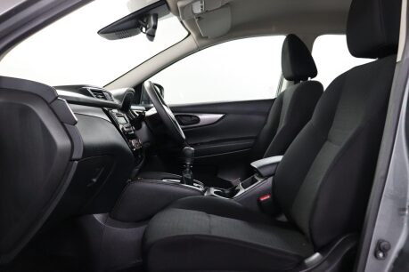 Nissan Qashqai DIG-T VISIA 40