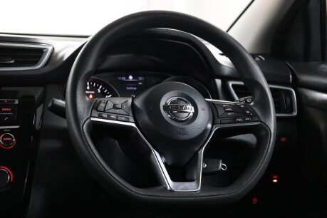 Nissan Qashqai DIG-T VISIA 43