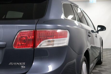 Toyota Avensis T4 VALVEMATIC  24