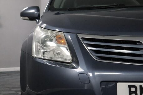 Toyota Avensis T4 VALVEMATIC  26