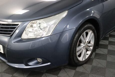 Toyota Avensis T4 VALVEMATIC  32