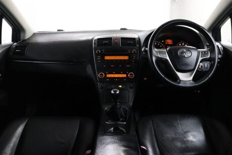 Toyota Avensis T4 VALVEMATIC  39