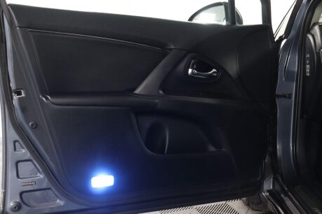 Toyota Avensis T4 VALVEMATIC  42