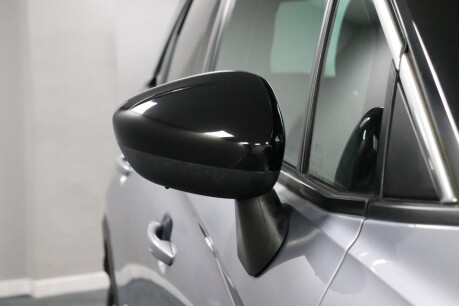 Vauxhall Crossland X GRIFFIN 33