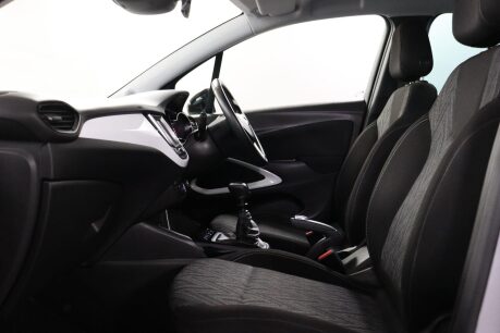 Vauxhall Crossland X GRIFFIN 40