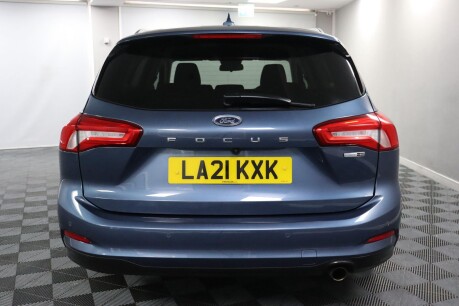 Ford Focus ZETEC EDITION MHEV 8