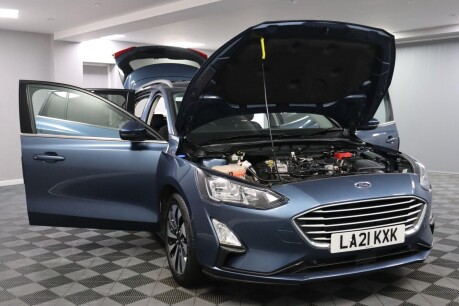 Ford Focus ZETEC EDITION MHEV 15