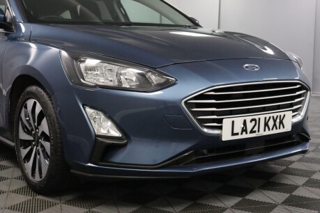 Ford Focus ZETEC EDITION MHEV 24
