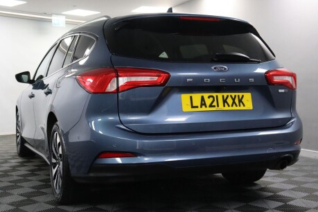 Ford Focus ZETEC EDITION MHEV 29