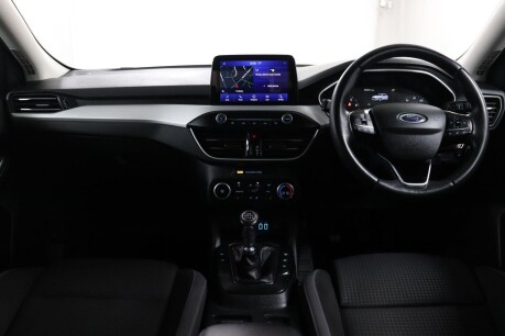 Ford Focus ZETEC EDITION MHEV 41