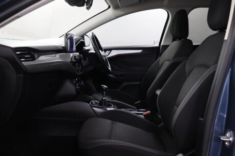 Ford Focus ZETEC EDITION MHEV 43