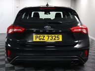 Ford Focus ST-LINE 9