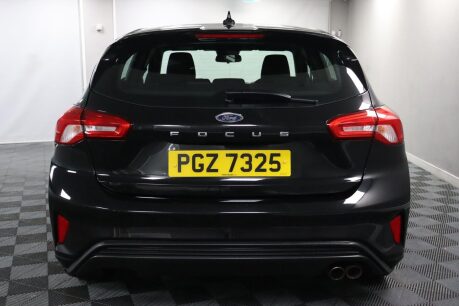 Ford Focus ST-LINE 9