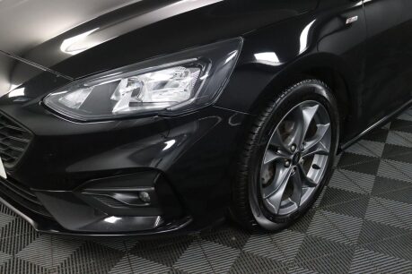 Ford Focus ST-LINE 32