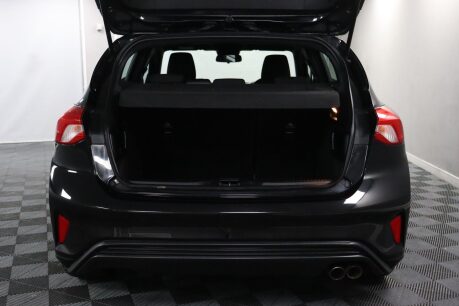 Ford Focus ST-LINE 38