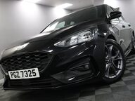 Ford Focus ST-LINE 13