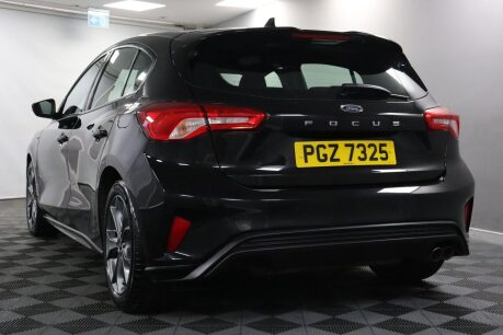 Ford Focus ST-LINE 16