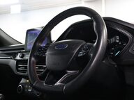 Ford Focus ST-LINE 32