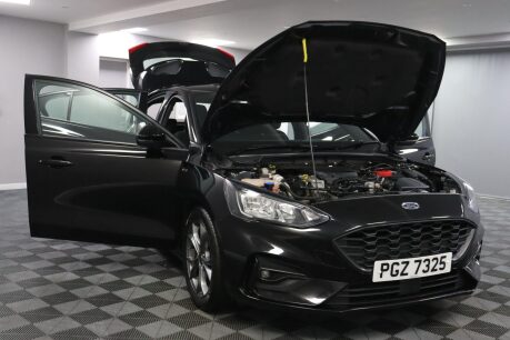 Ford Focus ST-LINE 6