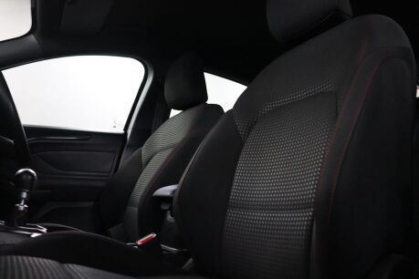 Ford Focus ST-LINE 34