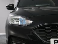 Ford Focus ST-LINE 36