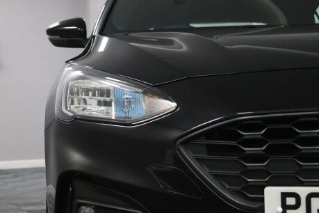 Ford Focus ST-LINE 36