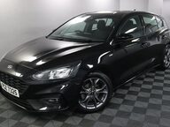Ford Focus ST-LINE 11