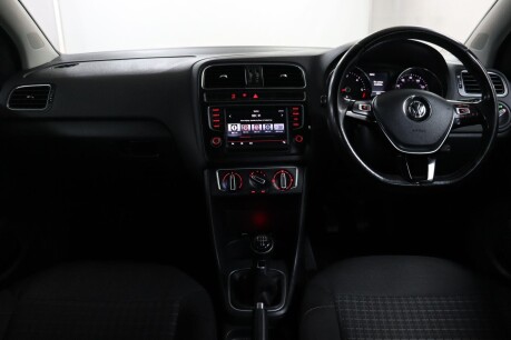 Volkswagen Polo SE TDI BLUEMOTION 38