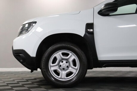 Dacia Duster ESSENTIAL TCE 27