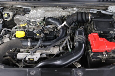Dacia Duster ESSENTIAL TCE 42