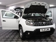 Dacia Duster ESSENTIAL TCE 15