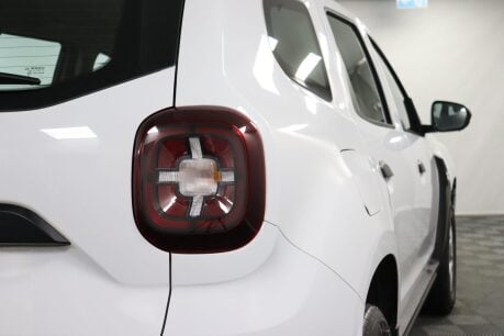 Dacia Duster ESSENTIAL TCE 24