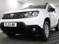 Dacia Duster ESSENTIAL TCE 29
