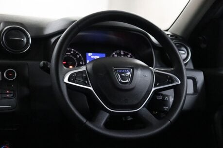 Dacia Duster ESSENTIAL TCE 42